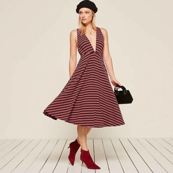 Reformation Dresses & Skirts - Reformation Thyme Dress in sunset stripe plunging neckline